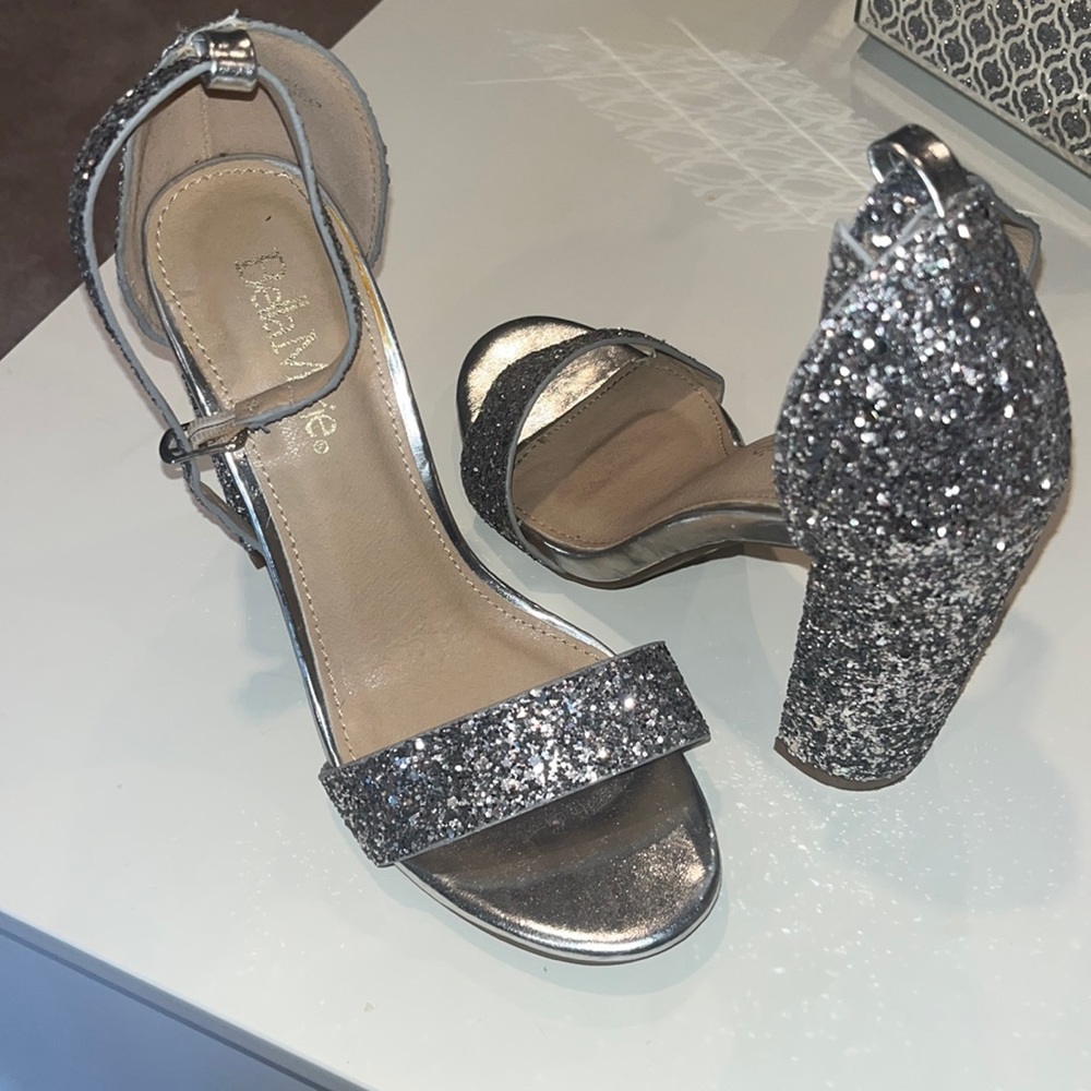 Bella Marie heels size 5 1/2